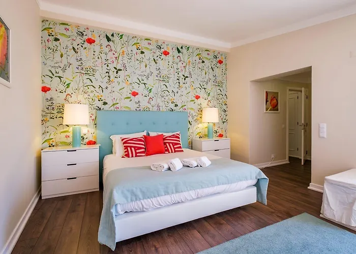 Seafront Unit 2