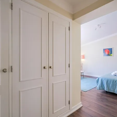 Seafront Unit 2 *