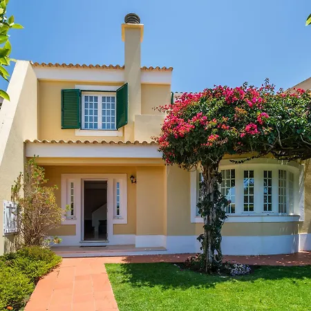 Villa Seafront Unit 2