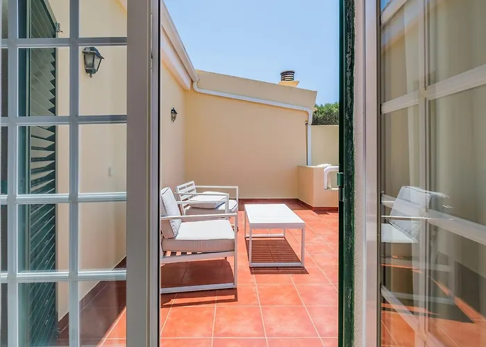 Seafront Unit 2 * Cascais