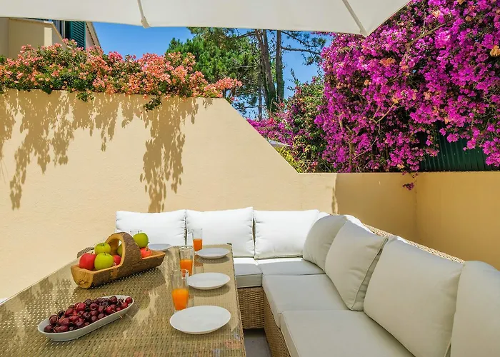 Вилла Seafront Unit 2 *