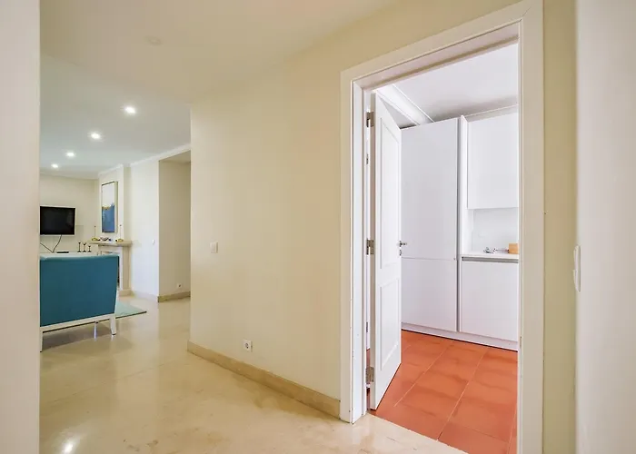 Vila Seafront Unit 2 Cascais