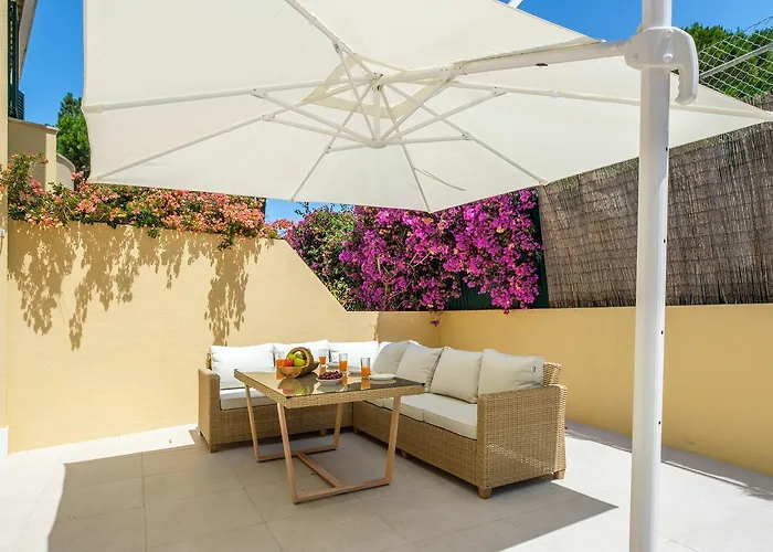 Seafront Unit 2 Вилла *