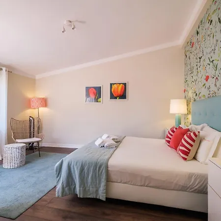 Villa Seafront Unit 2 Cascais