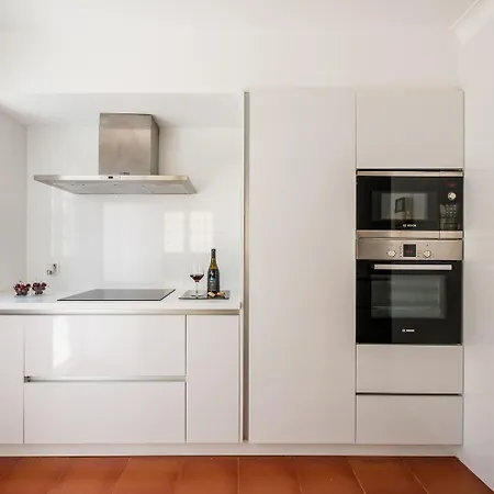 Seafront Unit 2 Villa